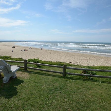 Albatross Beach Guest House 제프리스 베이 외부 사진