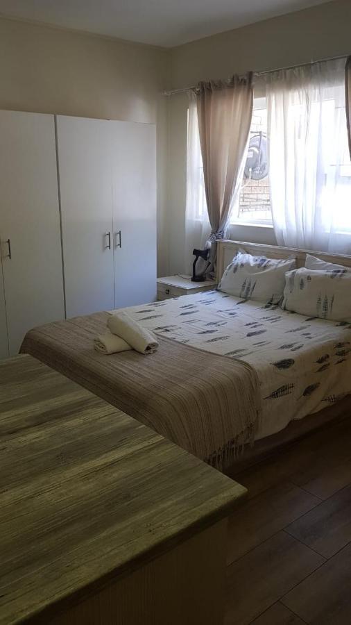 Albatross Beach Guest House 제프리스 베이 외부 사진