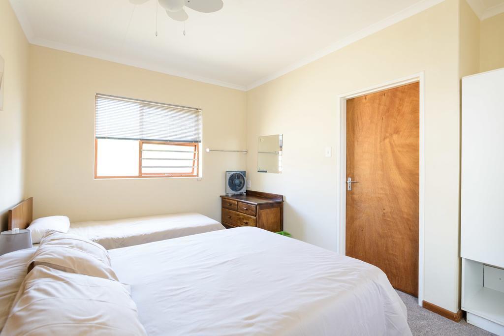 Albatross Beach Guest House 제프리스 베이 외부 사진